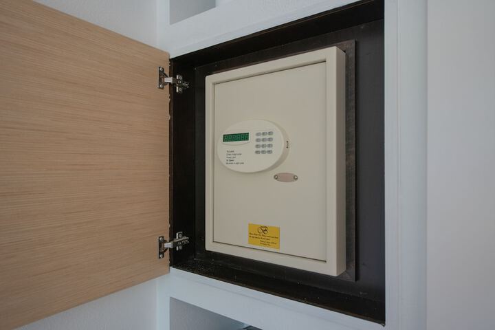 Room 45 of 97