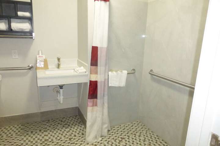 Room 18 of 26