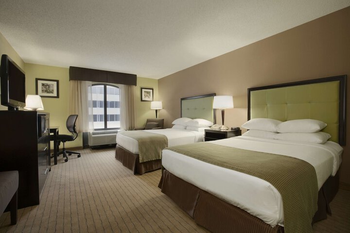 Room 20 of 36