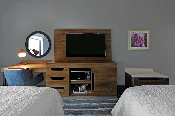 Room 18 of 39