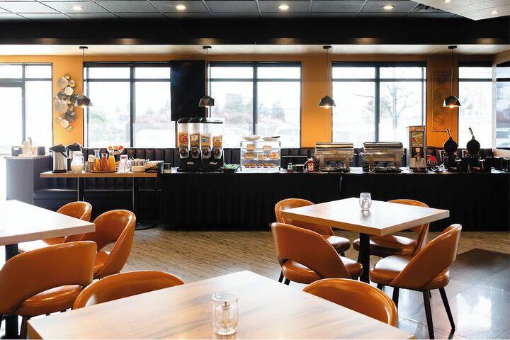 Ramada by Wyndham Surrey / Langley