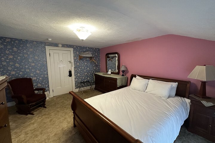 Room 55 of 61