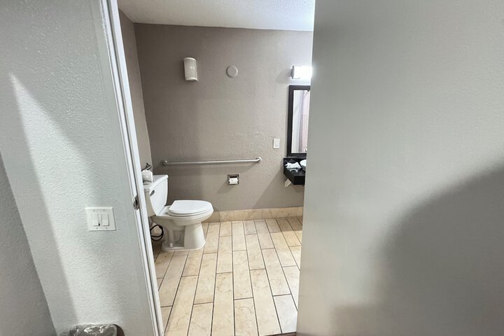 Room 38 of 45