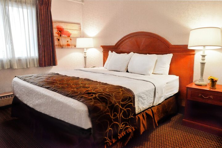 Room 34 of 58