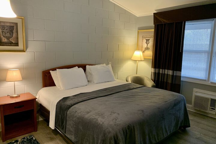 Hill Top Motel