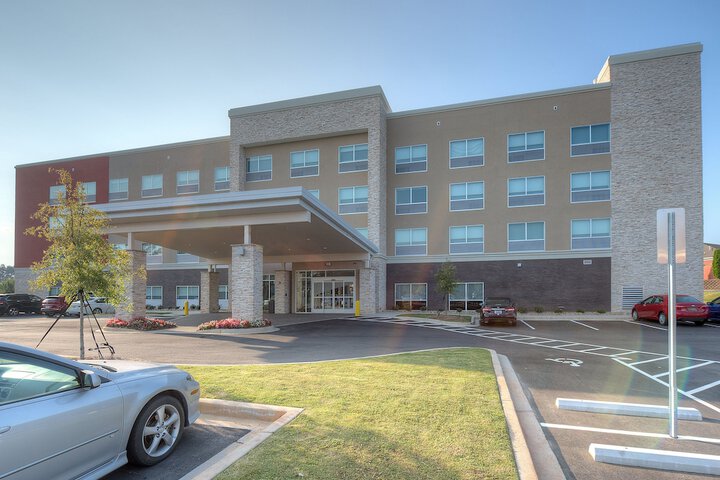 Holiday Inn Express & Suites Fort Mill by IHG