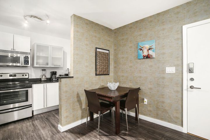 Room 32 of 45
