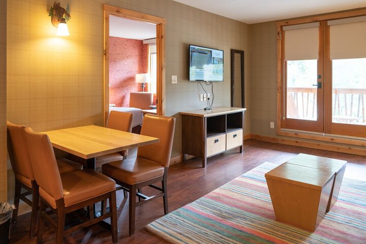 Room 64 of 115