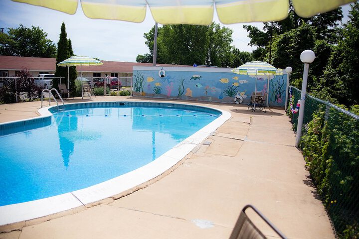 Pool 6 of 16