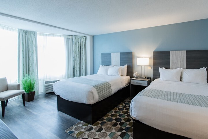 Sea Crest Beach Resort