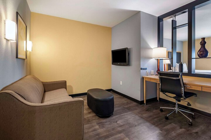Room 45 of 64