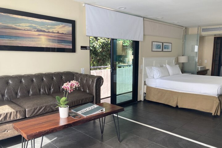 14 West Hotel