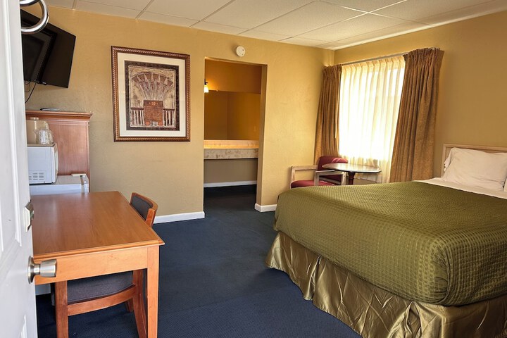 Gateway Lodge