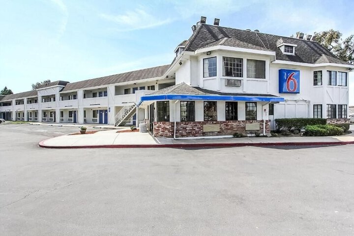 Hotel 9 of 39