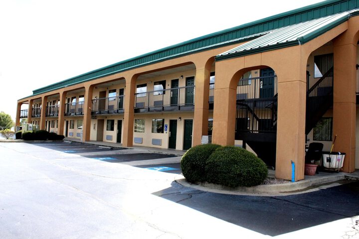 Quality Inn & Suites Dublin