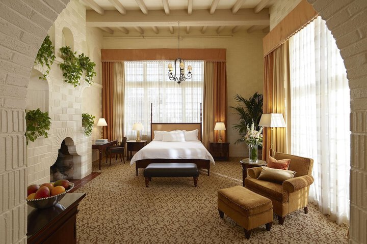 Room 25 of 75