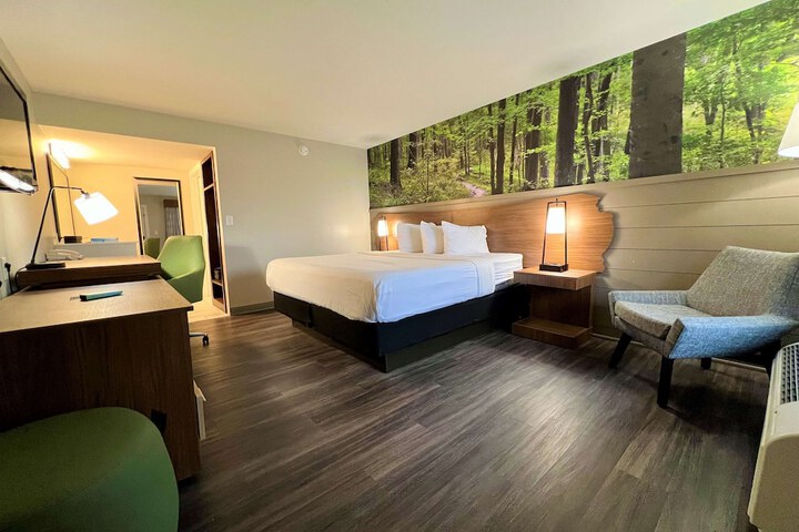 Room 15 of 30