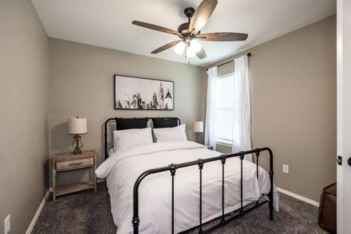 NEW Beautiful and Spacious Home