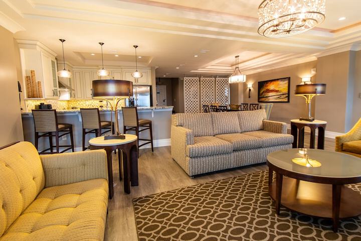 Holiday Inn Club Vacations South Beach Resort by IHG