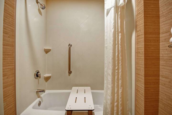 Homewood Suites by Hilton Ocala at Heath Brook