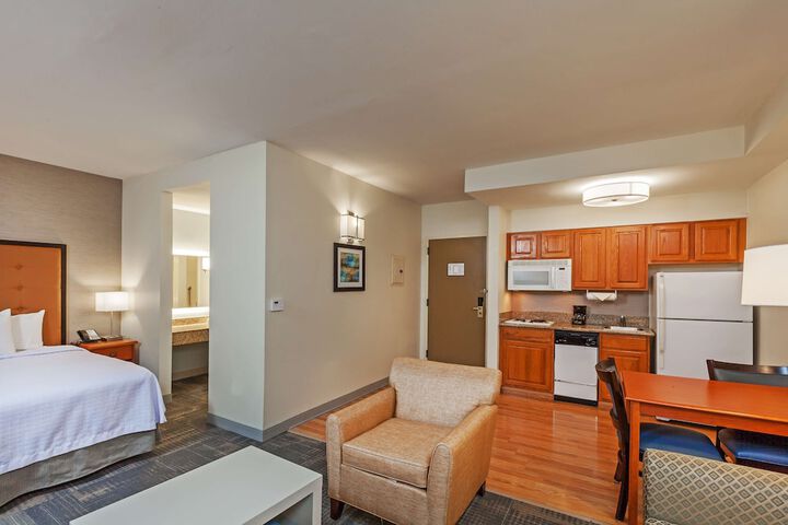 Room 21 of 35