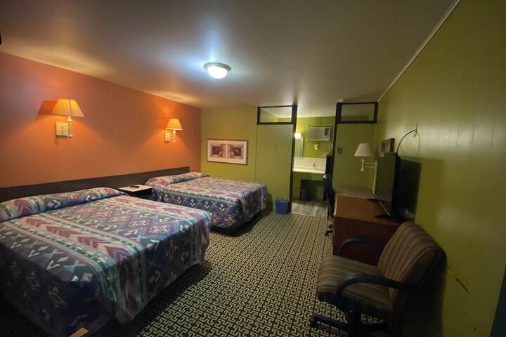 Lincoln Motel