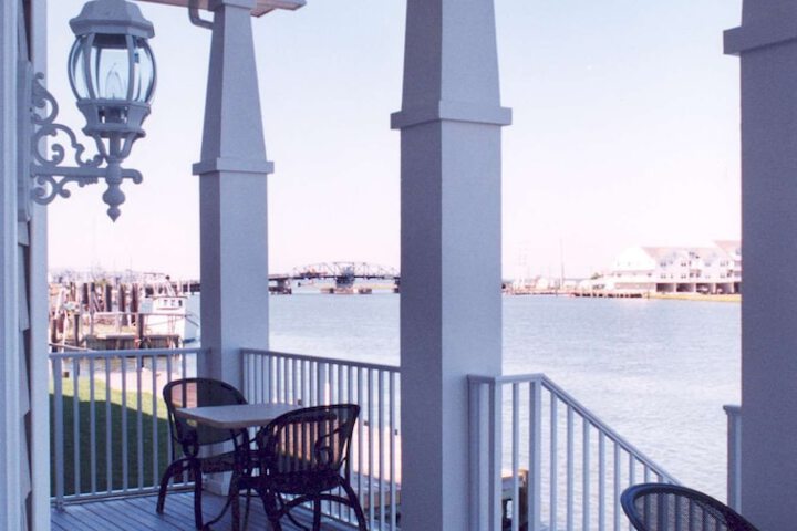Hampton Inn & Suites Chincoteague Waterfront
