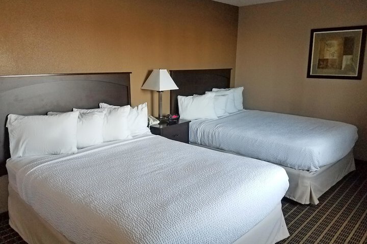 Room 33 of 42