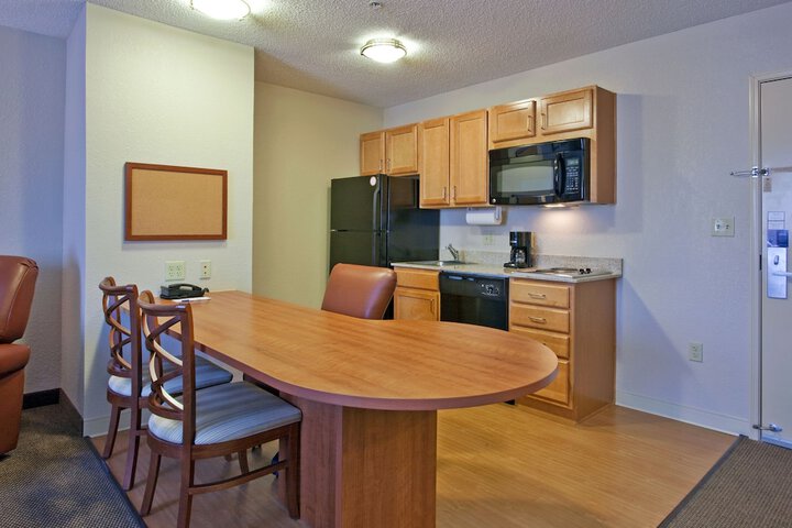 Candlewood Suites Nogales by IHG