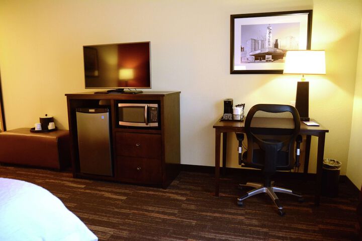 Room 12 of 43