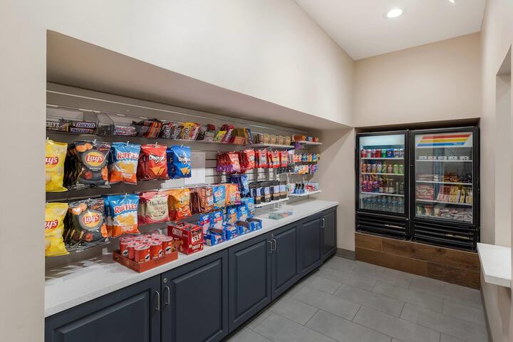 Country Inn & Suites by Radisson Findlay, OH