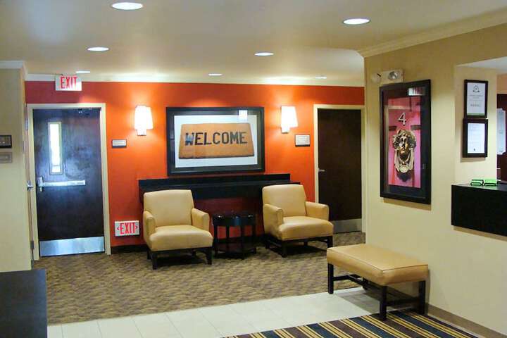 Hotel Interior 7 of 28