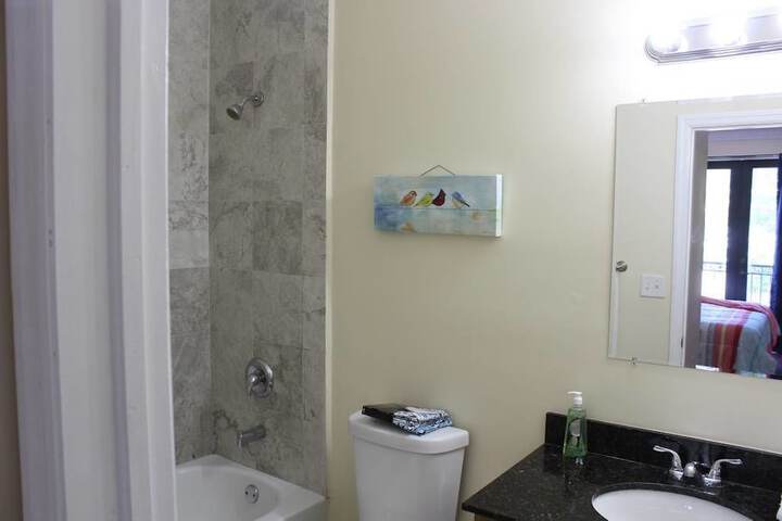 Room 13 of 20