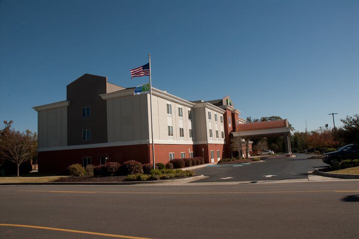 Hotel 4 of 58
