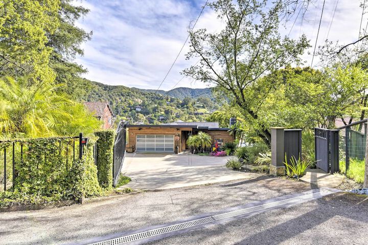 Designer Apartment 1 Mile to Downtown San Rafael