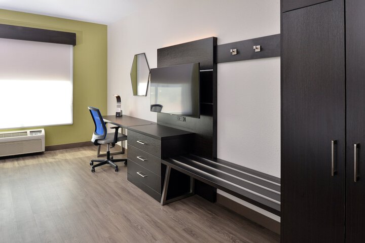 Holiday Inn Express & Suites Carthage by IHG