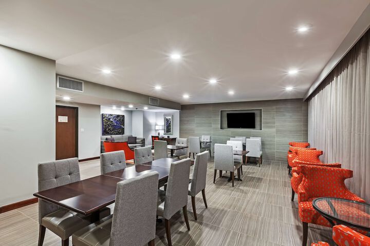 Hilton Waco
