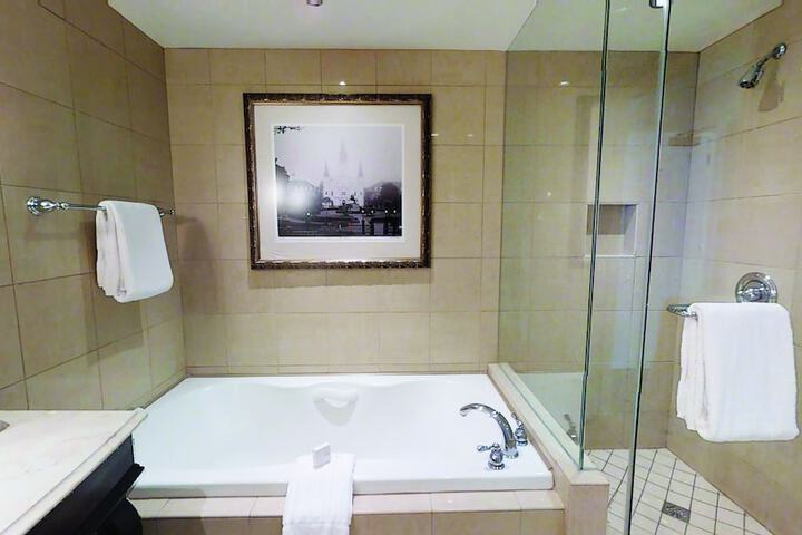Harrahs New Orleans Hotel & Casino - a Caesars Rewards Destination
