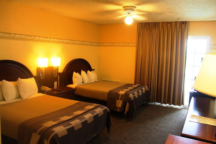 Room 36 of 65