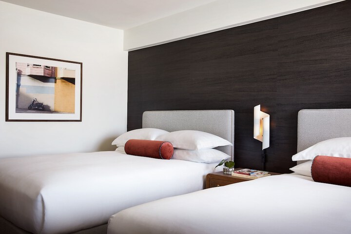 Kimpton Alton Fishermans Wharf by IHG