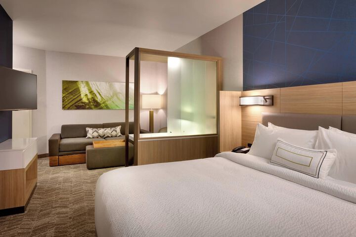 Room 20 of 27