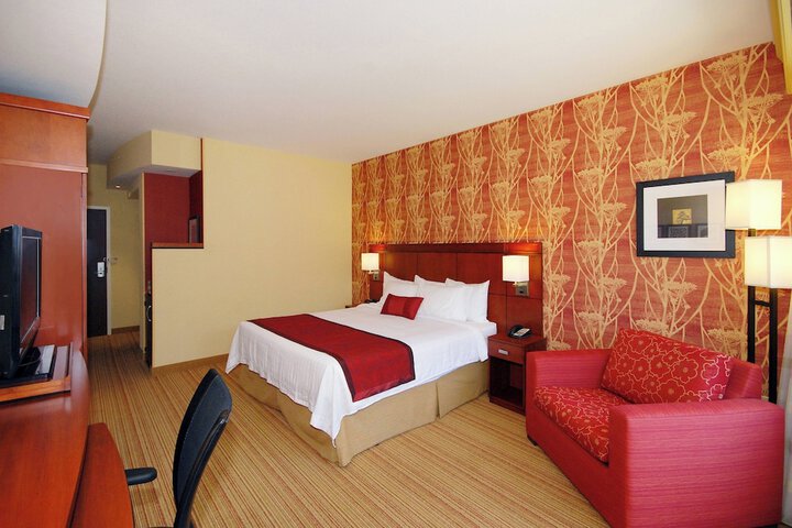 Room 7 of 29