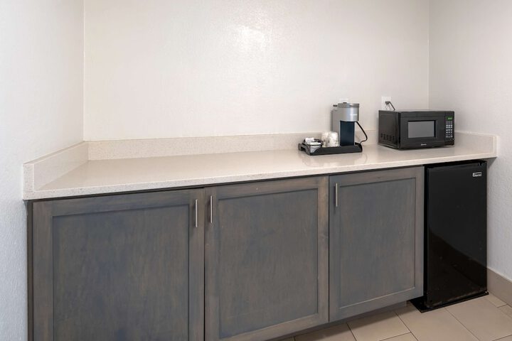 Best Western Plus Daytona Inn Seabreeze Oceanfront