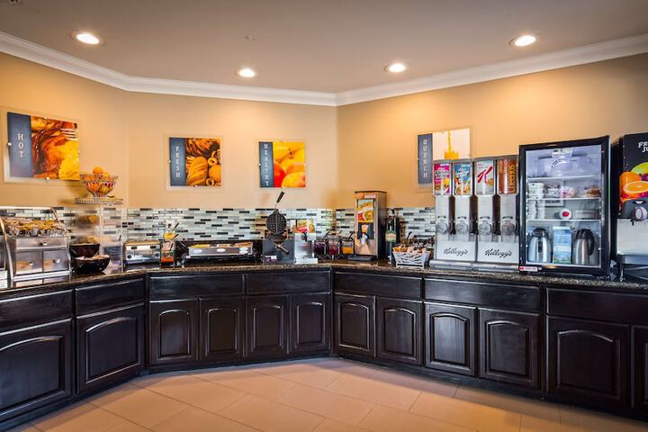Best Western Willows Inn