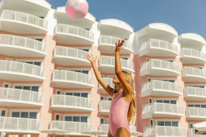 Beach House Suites by the Don CeSar