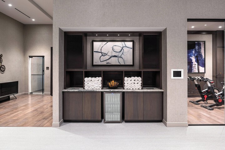The Row Hotel at Assembly Row Autograph Collection