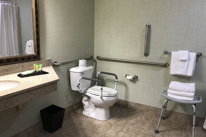 Room 34 of 50