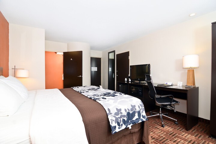 Sleep Inn OFallon near I-64