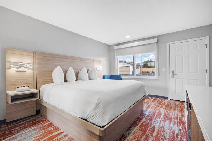 Room 30 of 45