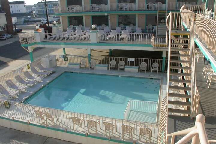 Condor Motel